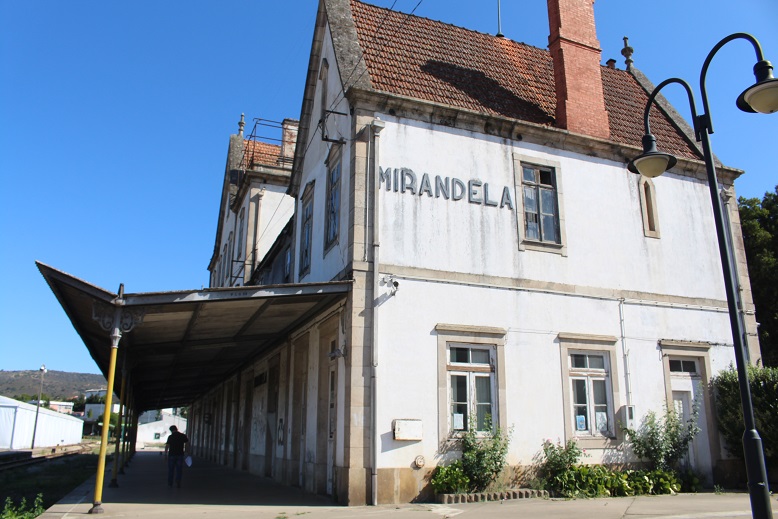 Município de Mirandela e a Infraestruturas de Portugal assinam um contrato de comodato da antiga estação de caminho de ferros