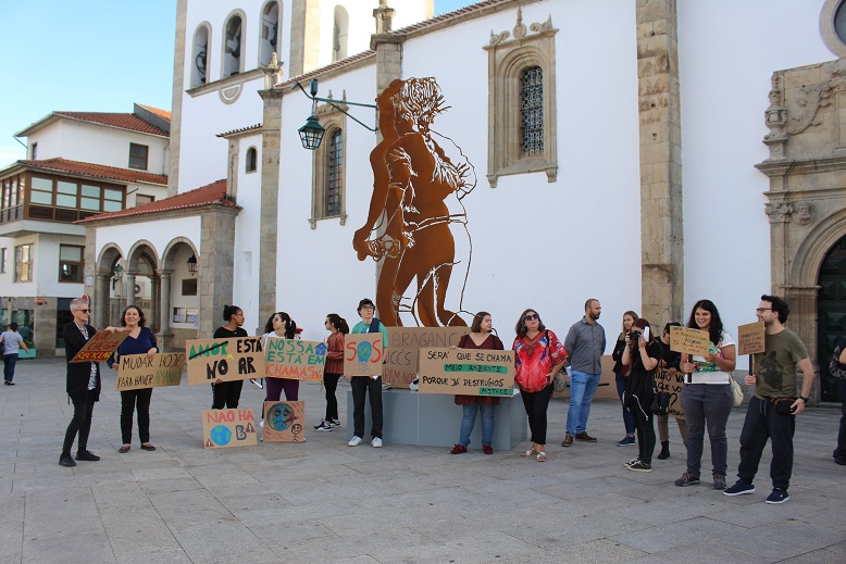 Manifestação sobre as alterações climáticas aconteceu em Bragança apesar da pouca adesão populacional