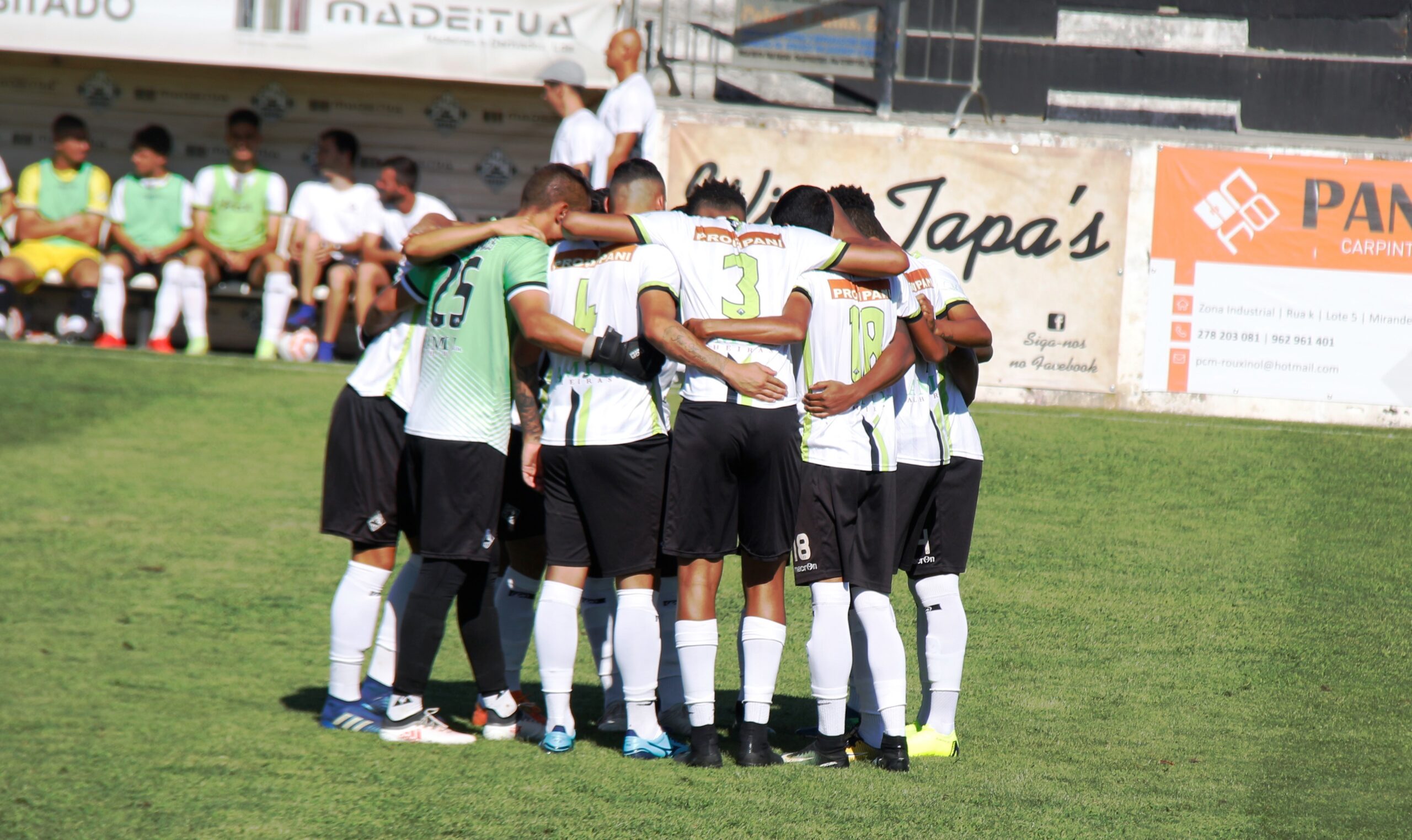 Futebol: Mirandela regressa às vitórias