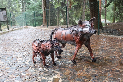 Peças artísticas com material reciclado no Parque Biológico de Vinhais