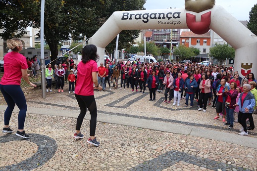 Caminha Solidária Rosa juntou cerca de 500 pessoas em Bragança