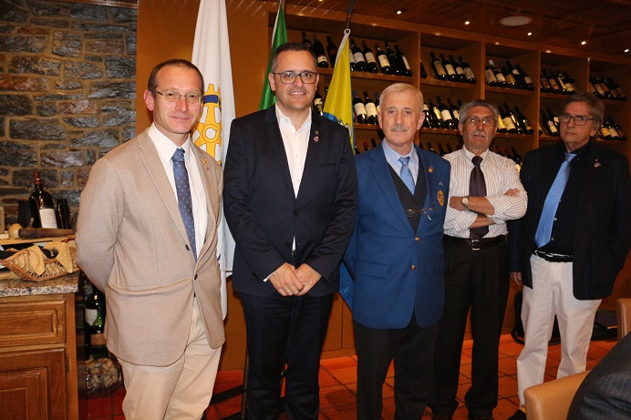 Rotary Clube de Bragança vai construir um jardim-de-infância na Guiné Bissau