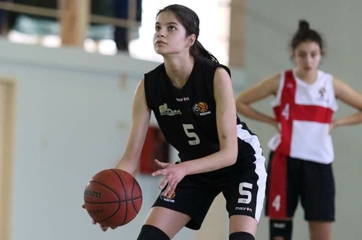 Basquetebolista de Mirandela no Centro de Treinos de Alto Rendimento do Jamor