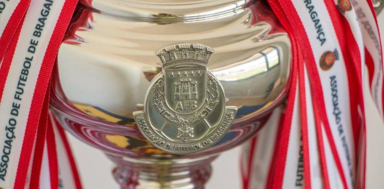 Futebol: Domingo é dia de decisões na Taça Distrital FirstStop