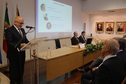 Tribunais têm falta de assessorias jurídicas