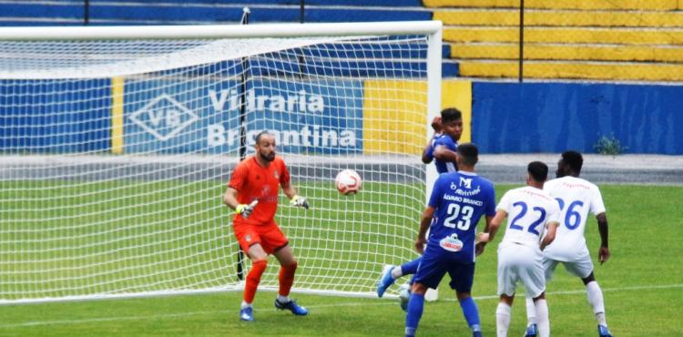 Futebol: GDB quer regressar às vitórias e promete complicar a tarefa ao líder