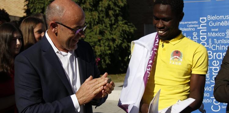 Atletismo: Aluno do IPB condecorado pelo Presidente da República