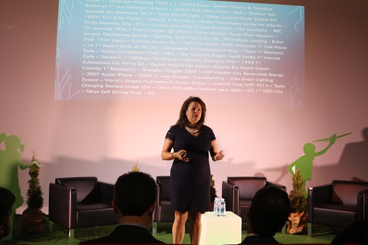 Norte americana Natalia Olson-Urtecho defendeu criação de manual de ética para a tecnologia no Smart Travel