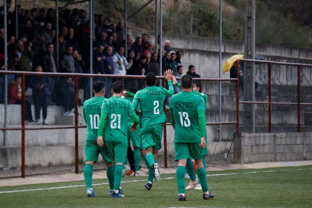 Argozelo recupera liderança no sofá