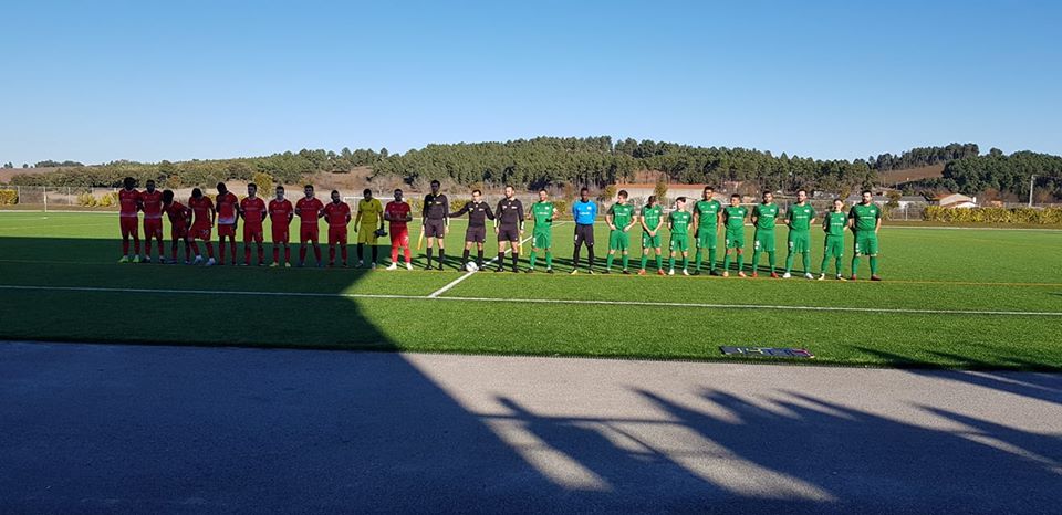 Futebol: Carção acerta calendário com vitória