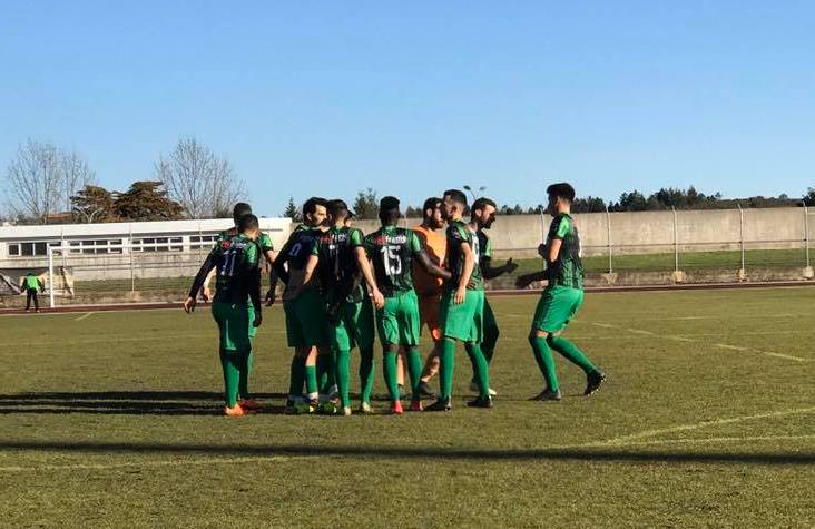 Futebol: Macedo com a motivação em alta para a recepção ao líder