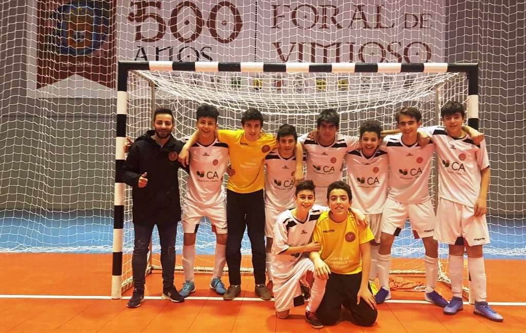 Futsal: Vimioso conquista título distrital de iniciados a uma jornada do final do campeonato