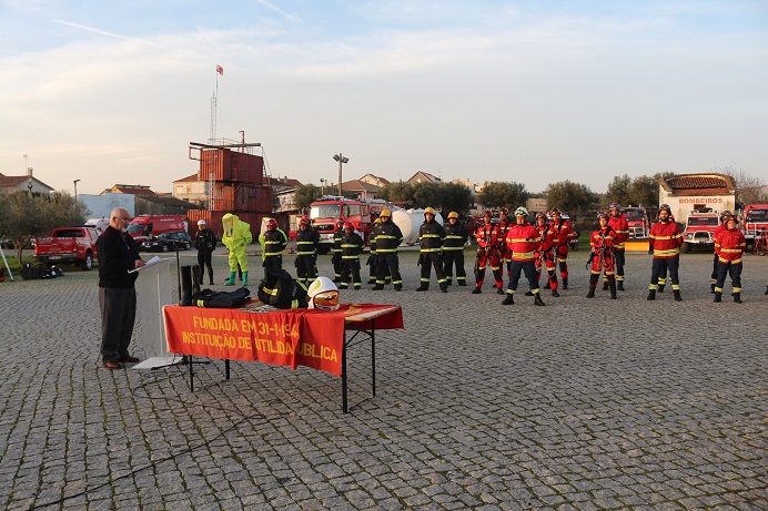 Bombeiros de Izeda comemoram 36 anos com pedidos de mais apoios