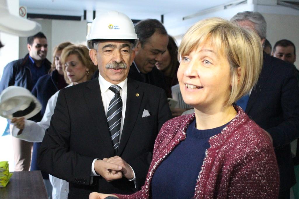 Ministra da Saúde garante investimento na contratação de novos médicos para a ULS Nordeste
