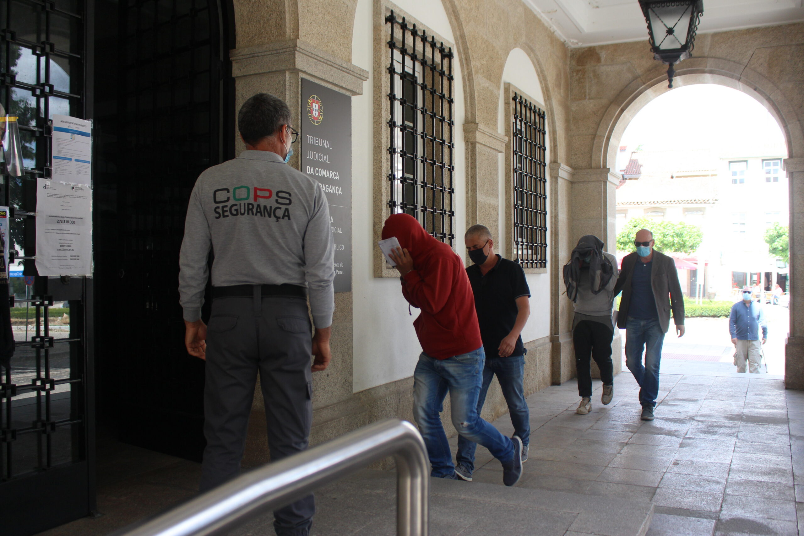 Interrogatório dos três arguidos detidos ontem no caso de Giovani Rodrigues continua amanhã