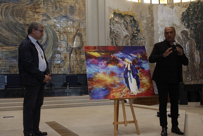 Exposição “E o seu reino não terá fim” de Santiago Belacqua em exibição na catedral de Bragança