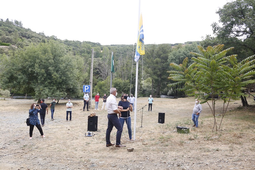 Praia da Ponte de Soeira de Vinhais recebeu cerimónia de hastear de bandeira de qualidade ouro da Quercus