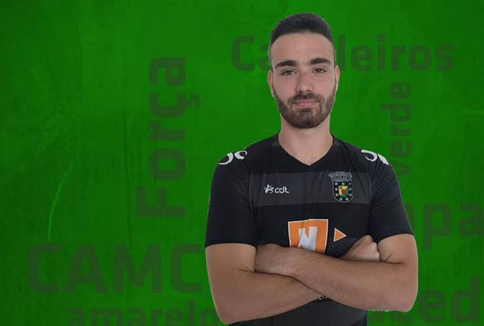 Henrique avança para a terceira época na baliza do Macedo