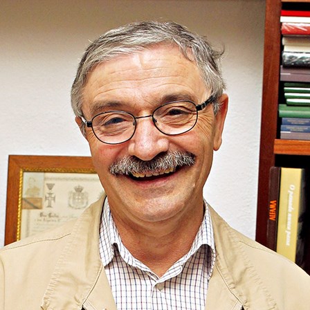 Segunda edição do livro “Cebadeiros” do pseudónimo de Amadeu Ferreira é lançada hoje