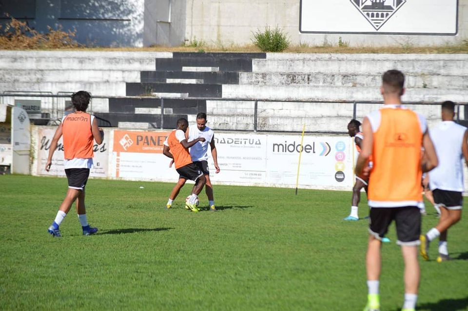Futebol: S.C. Mirandela já trabalha