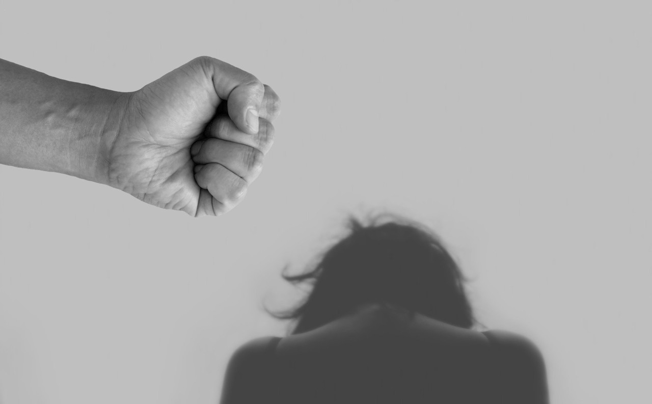 Jovem detido em Bragança por violência doméstica