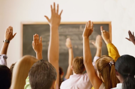 Encarregados de educação do distrito preocupados com o regresso dos filhos às aulas