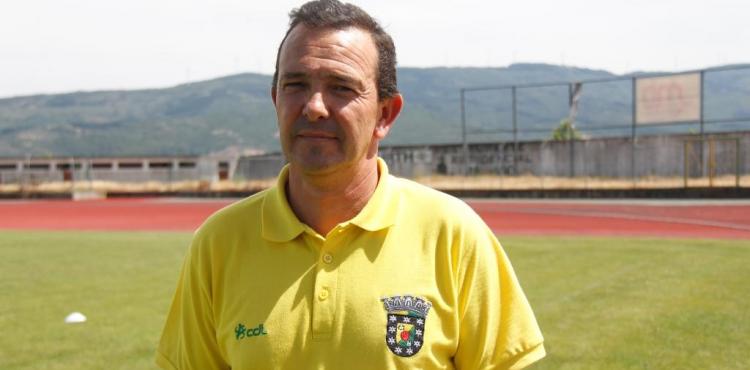 Futebol: Macedo assume-se como candidato à subida de divisão