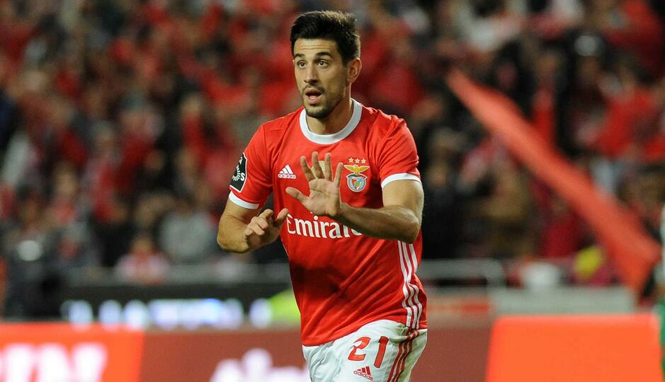 Pizzi pode sair do Benfica