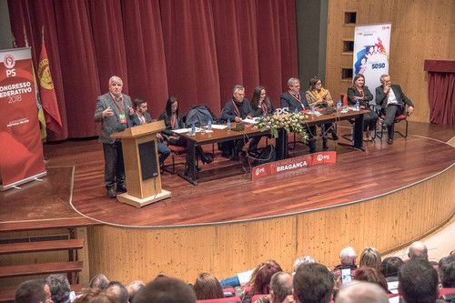 Congresso distrital do PS reduzido a uma manhã