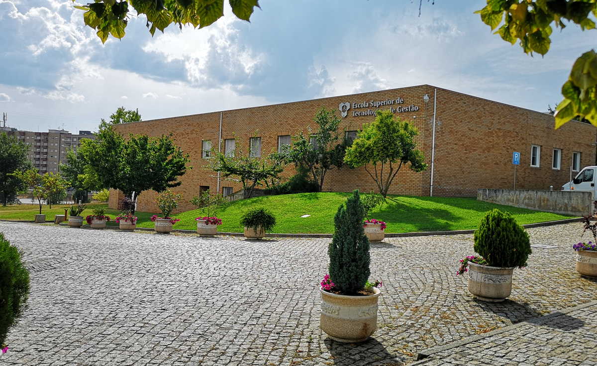 IPB vai ter uma ICT Academy da Huawei