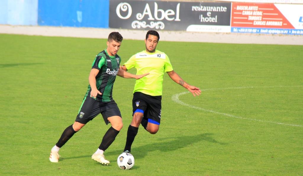 Futebol: GD Bragança vence Macedo em jogo de preparação