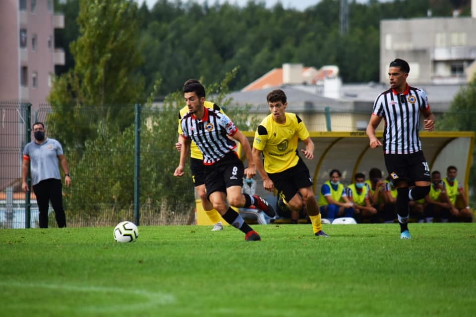 Futebol: Ricardo Fernandes quer afirmar-se no Varzim
