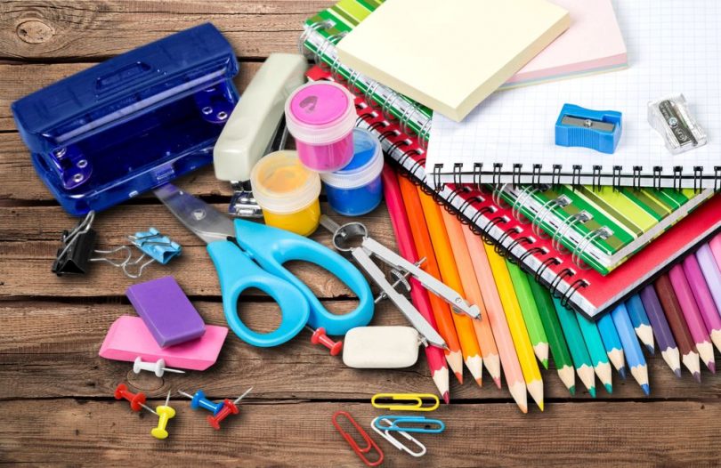 União de Freguesias da Sé, Santa Maria e Meixedo apoia 75 alunos na compra de material escolar
