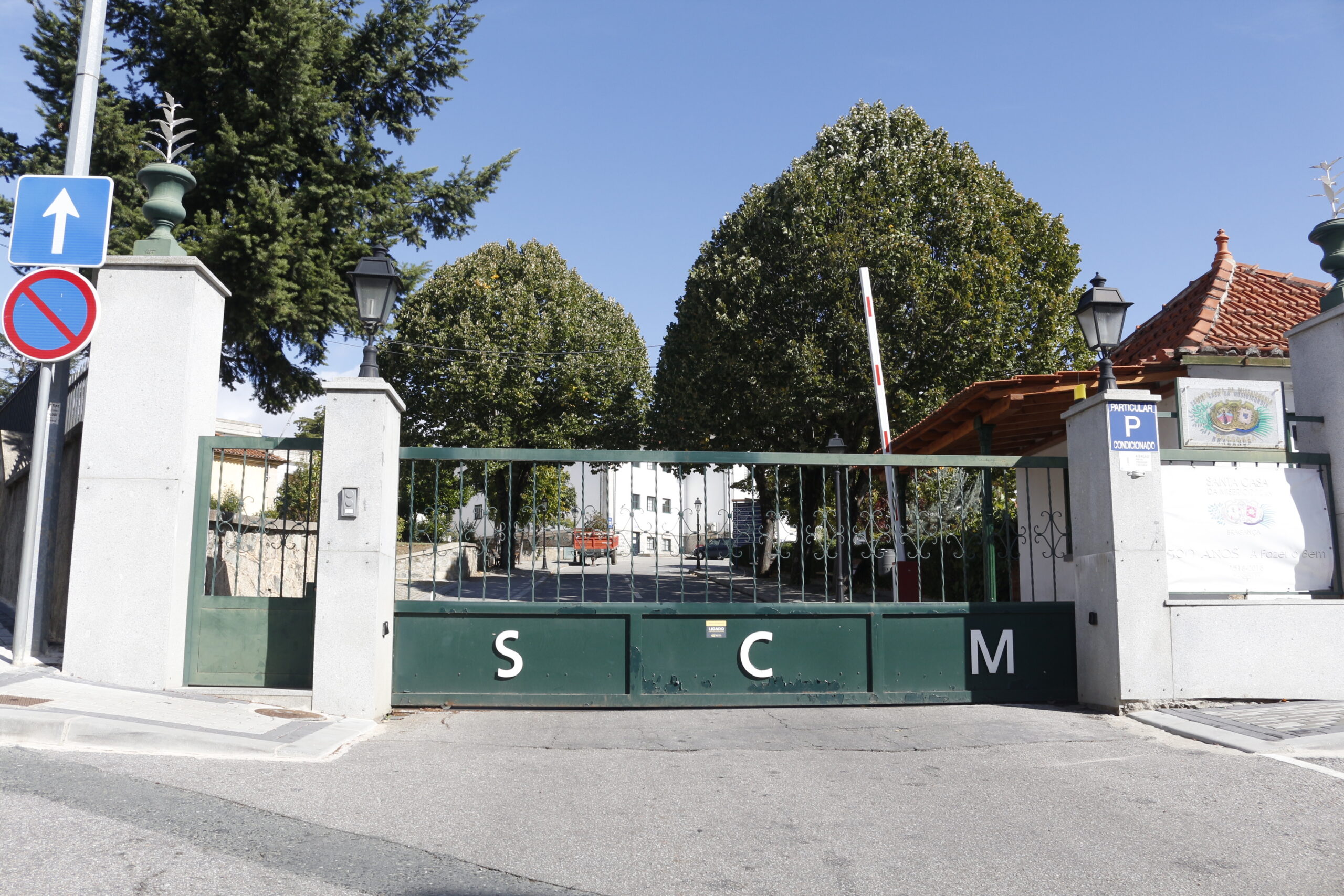 Autoridades de saúde só testaram utentes dos lares da Misericórdia de Bragança uma semana depois do primeiro caso