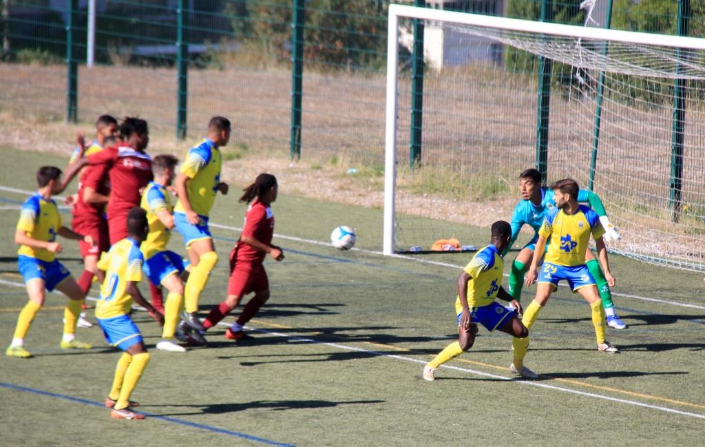 Futebol: Estudantes Africanos e Mirandela eliminados da Taça de Portugal
