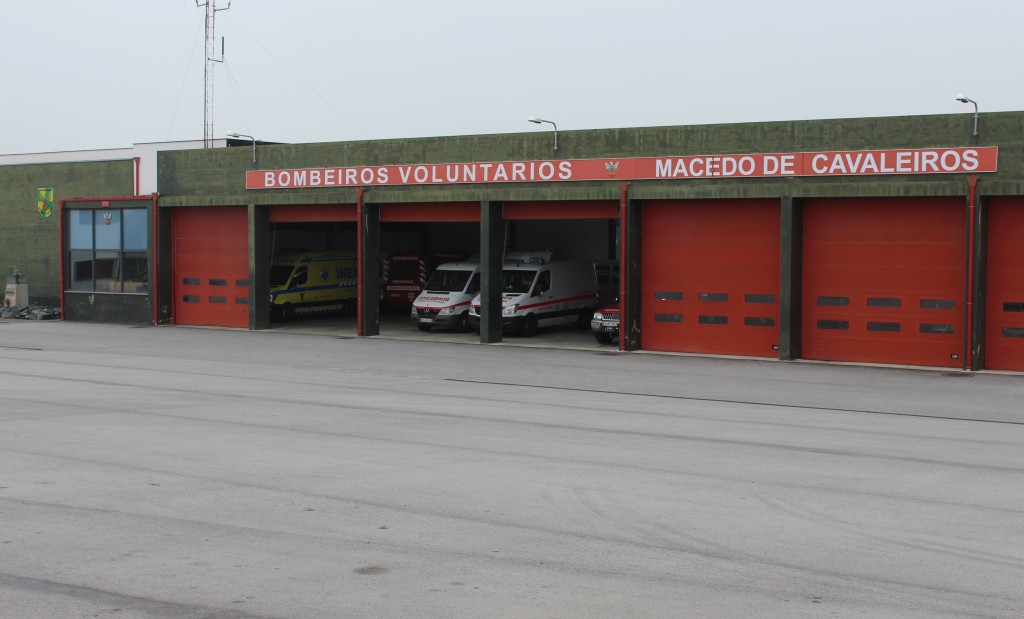 Município de Macedo de Cavaleiros quer doar ambulância aos bombeiros