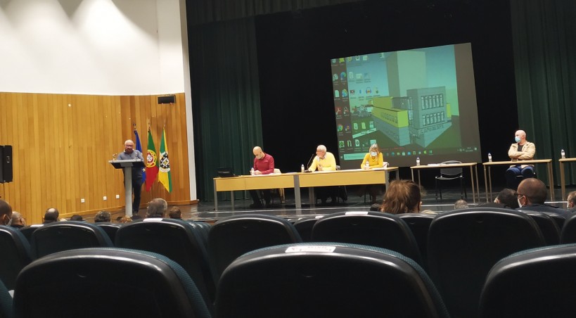 Assembleia Municipal de Macedo polémica com presidente da câmara a abandonar sessão