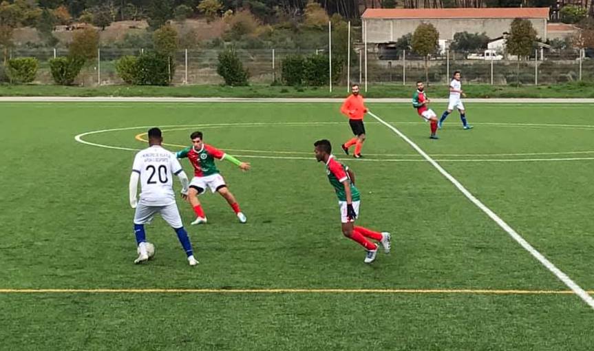 Futebol: Carção vence Vila Flor SC e reforça liderança