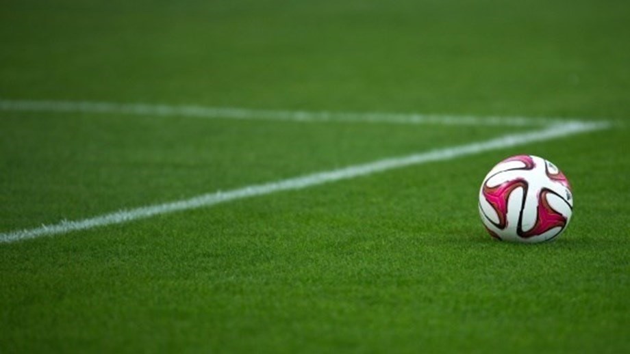 Desporto: Futebol não profissional e modalidades não vão parar