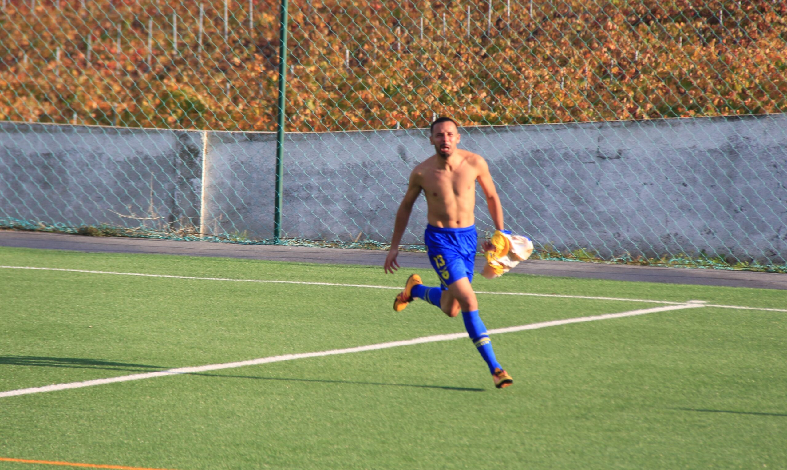 Futebol: Rebordelo vence Vila Flor SC com golo de Aroldinho