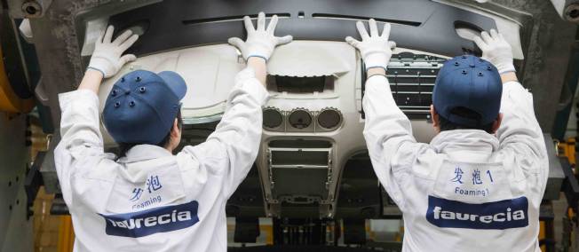 Faurecia está a dispensar trabalhadores dos quadros