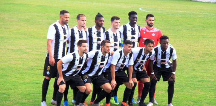 Futebol: Mirandela sofre primeira derrota caseira