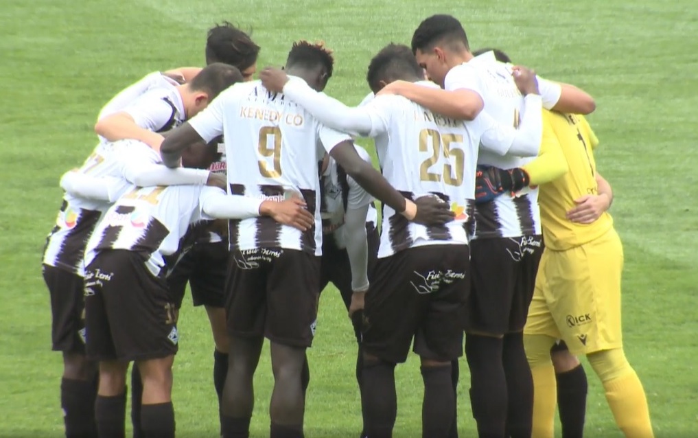 Futebol: Mirandela regressa aos triunfos e assume terceiro lugar à condição
