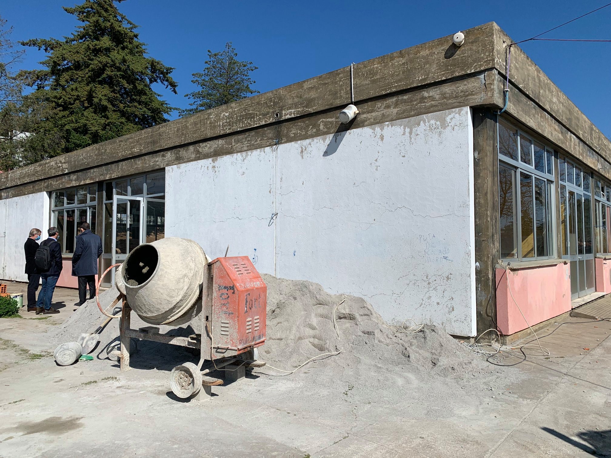 Obras na Escola Luciano Cordeiro em Mirandela atrasadas