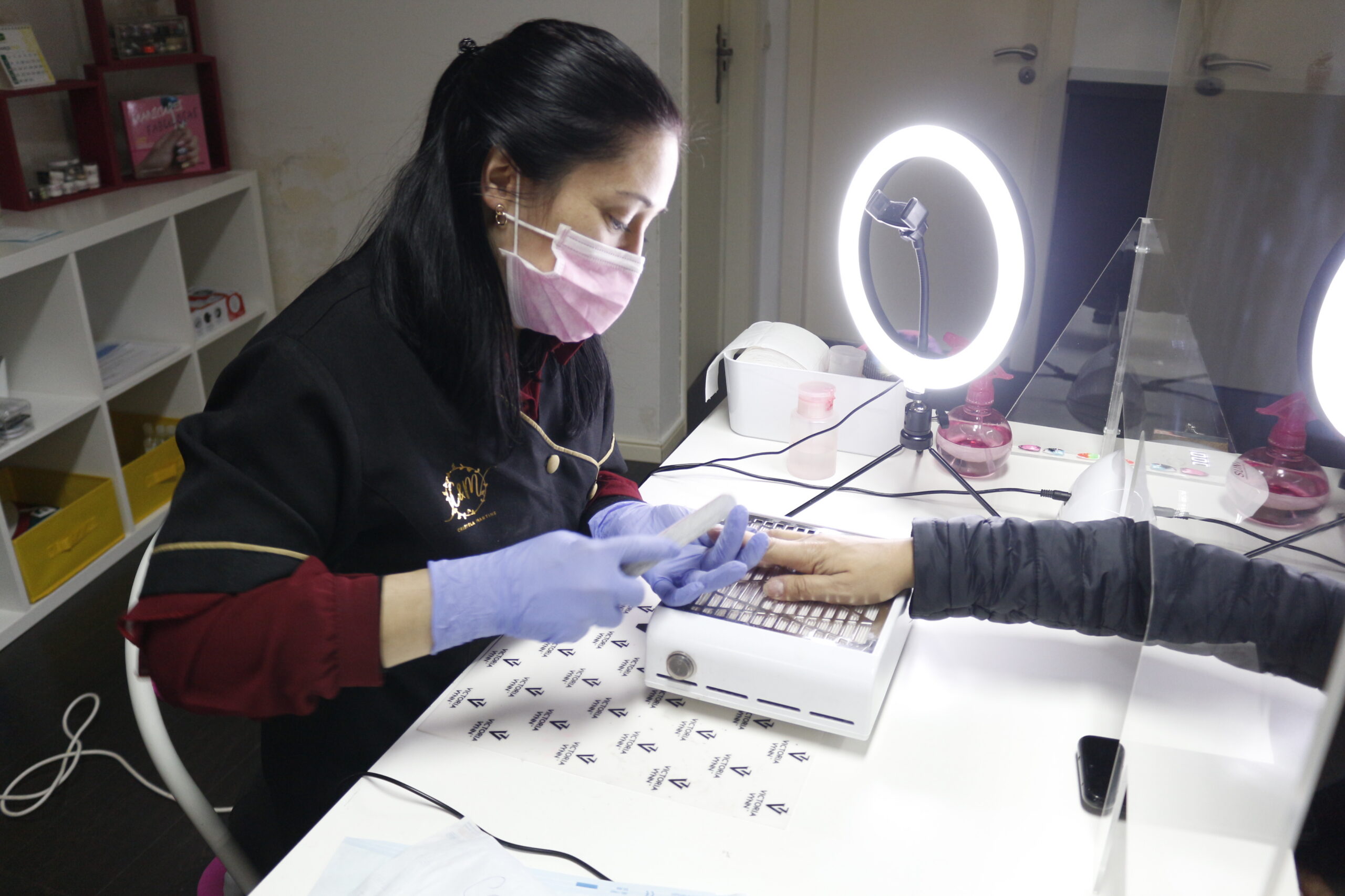 Comerciantes satisfeitos com regresso ao trabalho