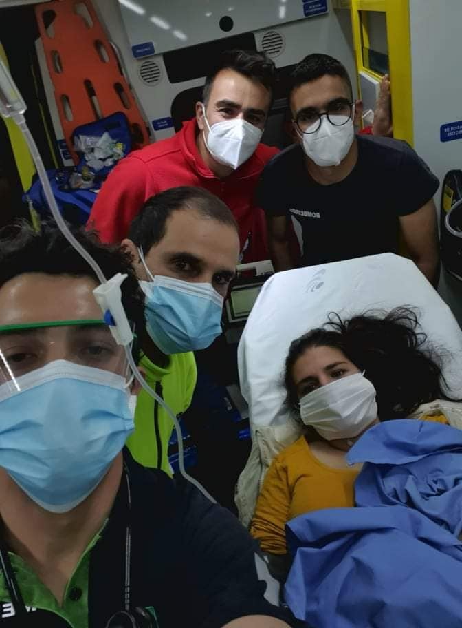 Bebé veio ao mundo em plena A4 com a ajuda dos bombeiros de Macedo de Cavaleiros