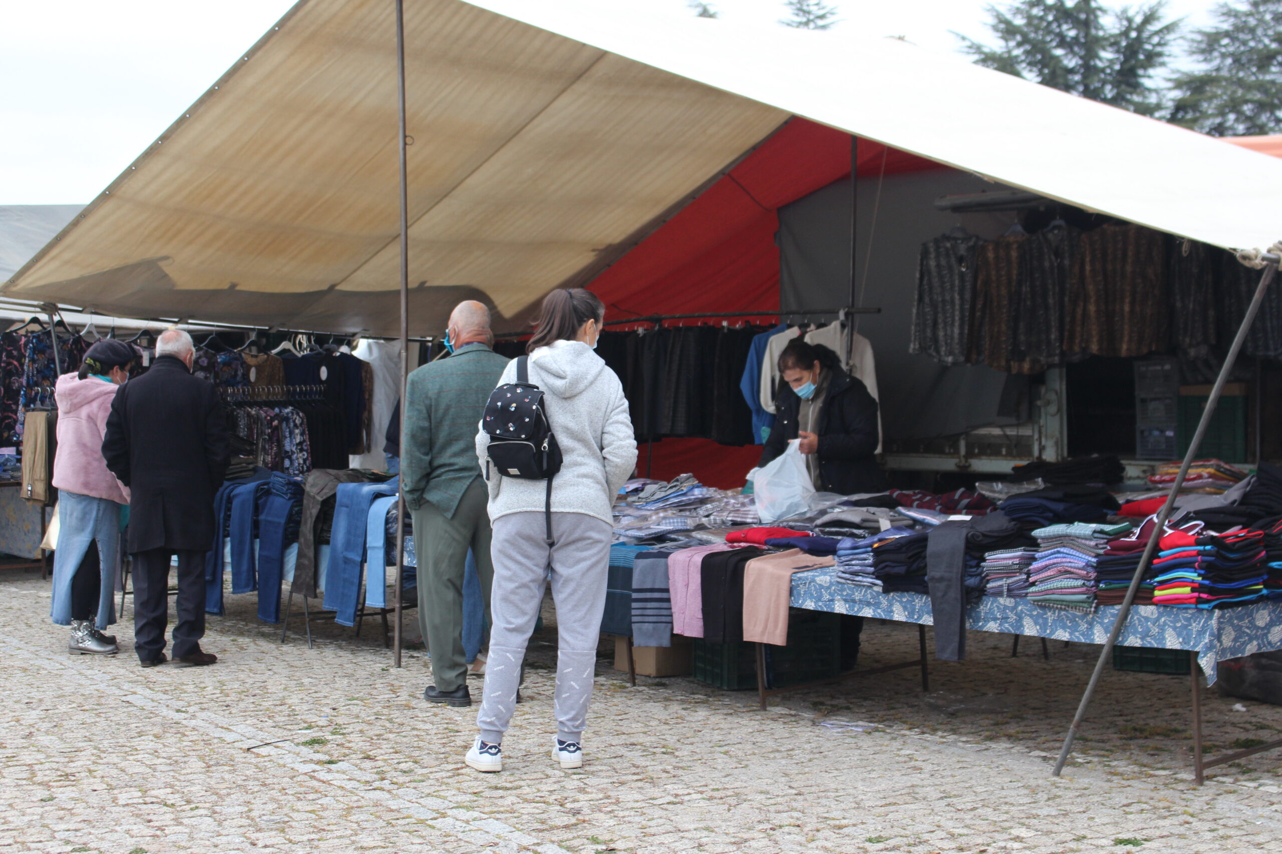 Feira de Bragança volta a realizar-se e pessoas diziam já sentir falta