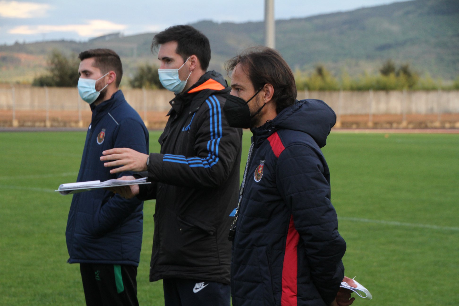 Futebol: Cursos de treinador da AFB chegam à centena de formandos