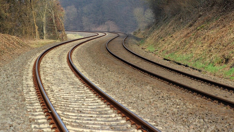 Assembleia Municipal de Macedo pede inclusão da linha transmontana no Plano Ferroviário Nacional