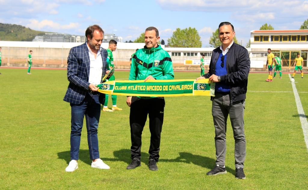 Macedo termina época e vai a votos antes do regresso ao nacional